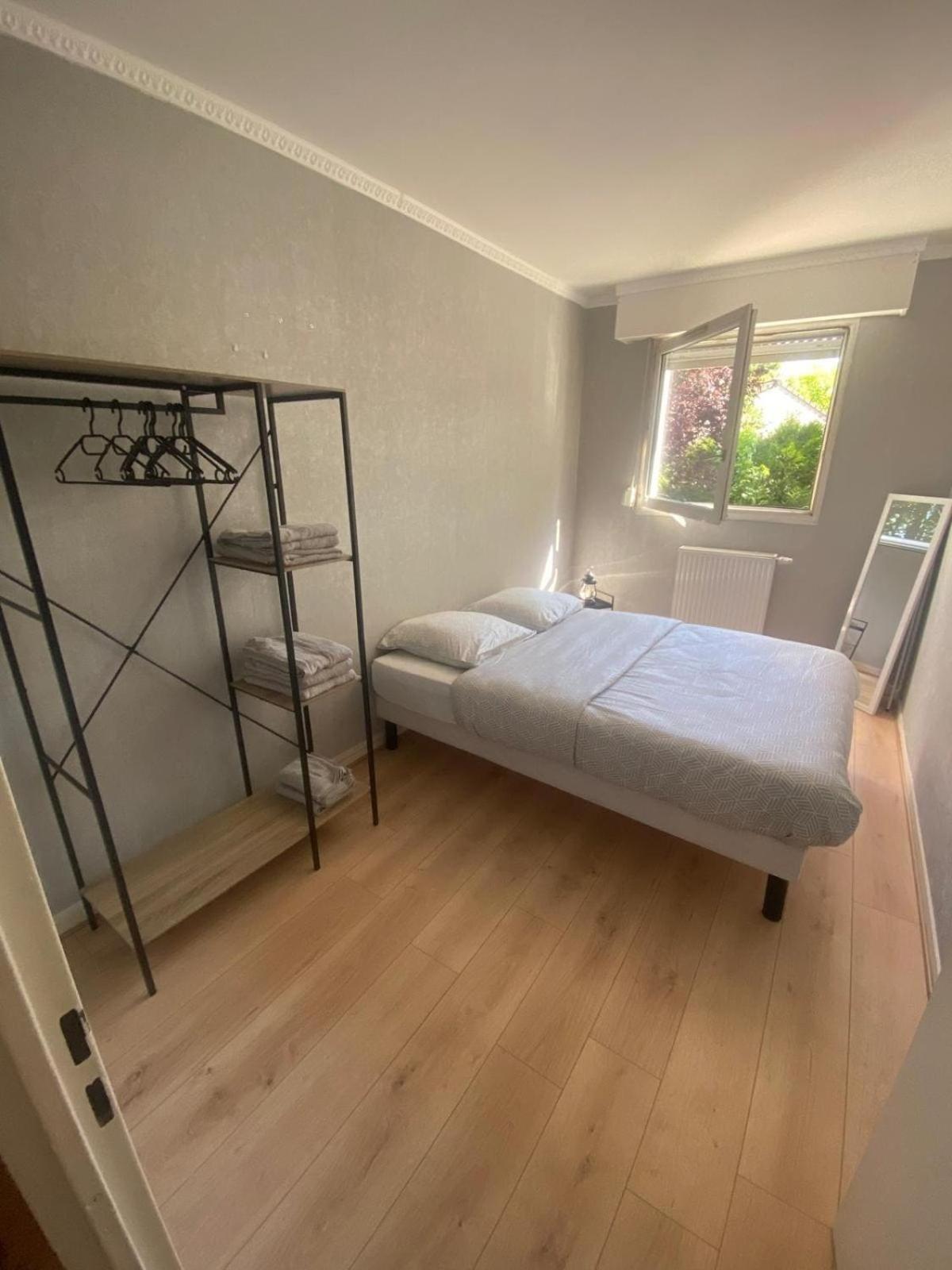 Evry Moon Apartment 70M2 Spacious And Bright Courcouronnes Kültér fotó