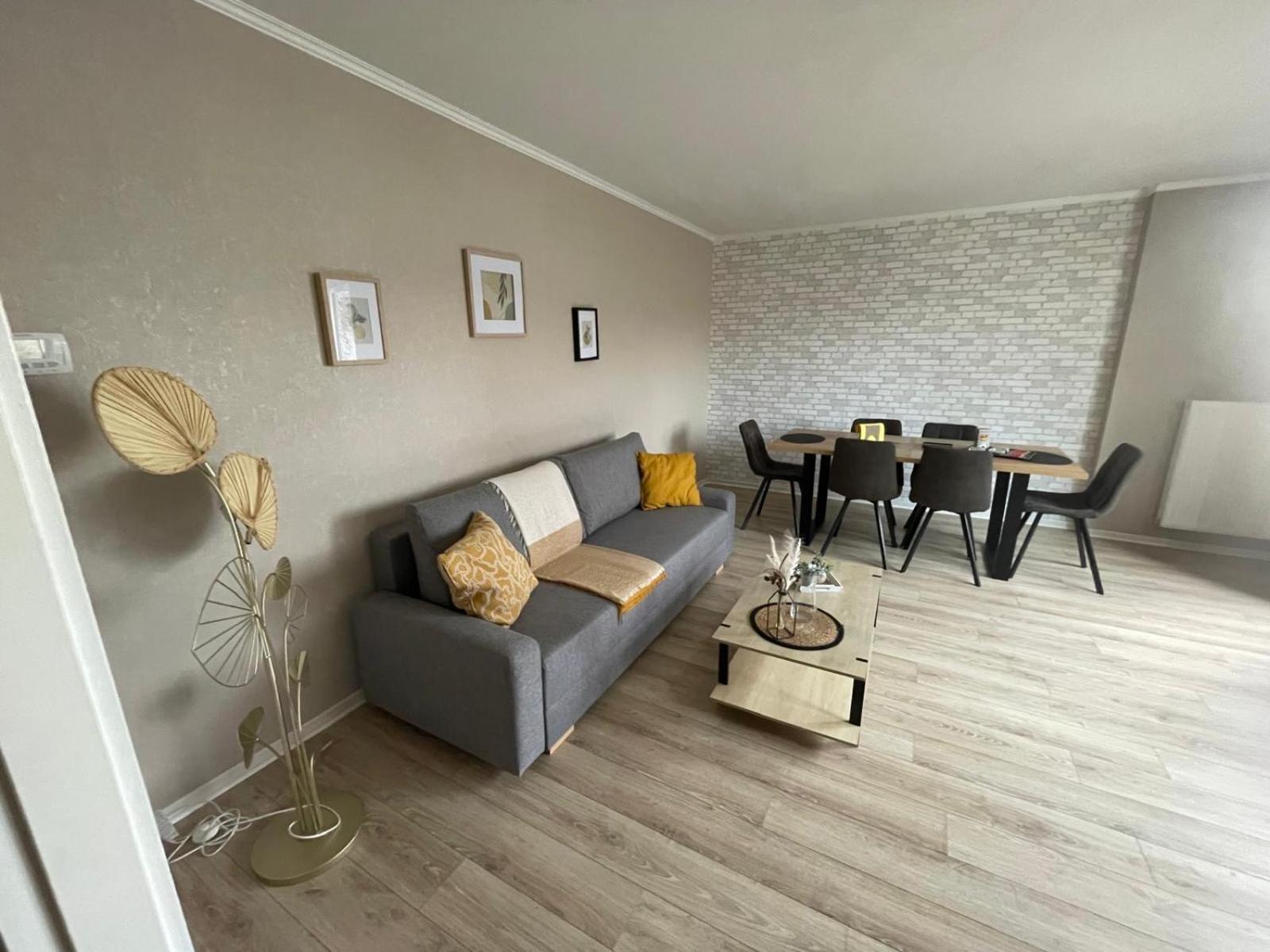 Evry Moon Apartment 70M2 Spacious And Bright Courcouronnes Kültér fotó